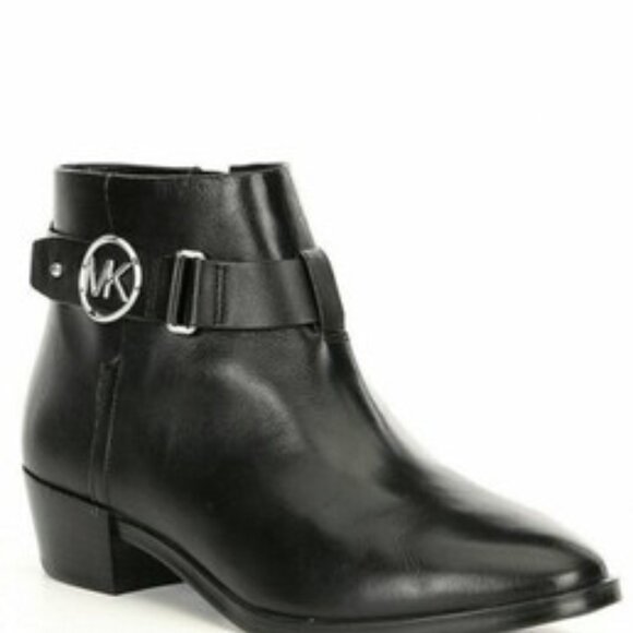 NIB Michael Kors Harland Vachetta Leather Logo Bootie BLACK - Picture 1 of 3